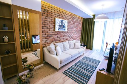 Briana Luxury Studio