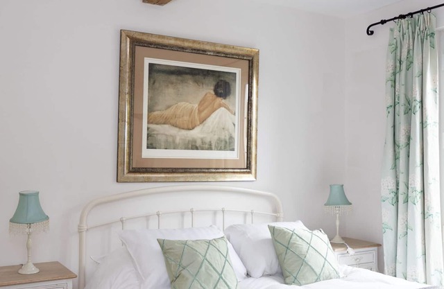 Briardene Cottage-Deluxe-Private Bathroom-Countrys
