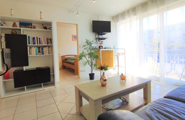 Bright and comfortable T3 apartment (54 m²) + Private parking