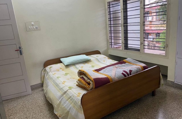 Bright and Breezy 2 Bedroom First Floor Home