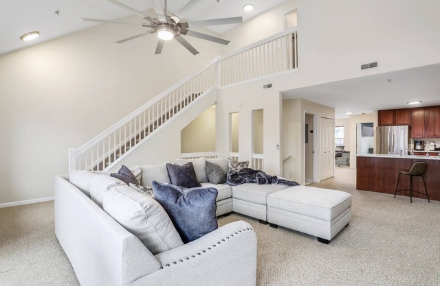 Bright and spacious centrally located townhouse
