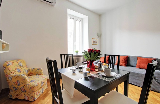 Bright House in Rome in the heart of Testaccio CIN IT058091C2ON2DM5M2