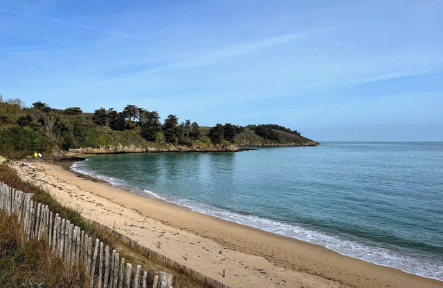 Bright single-storey villa. Quiet, Nearby beaches