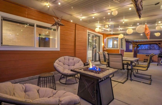 Broadmoor Retreat | Hot tub & New Furniture