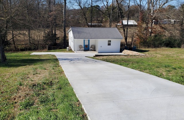 Brookside Cottage, a cozy country cottage for a peaceful getaway.