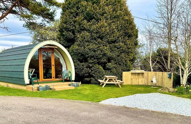Brora Pods