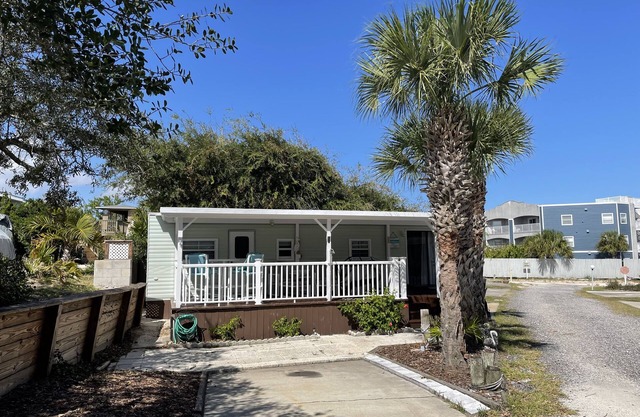 Bryn Mawr Ocean Resort -A gated community loaded with amenities!