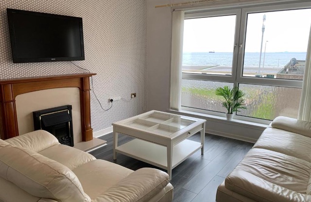 Buchanan court 2 bedroom flat