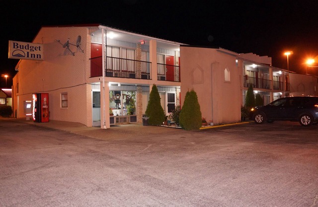 Budget Inn