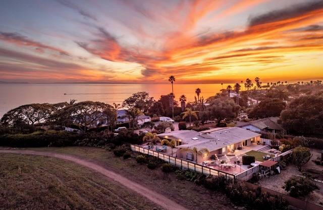 Buena Vista - Private, Tranquil, Serene w/Mountain and Ocean Views
