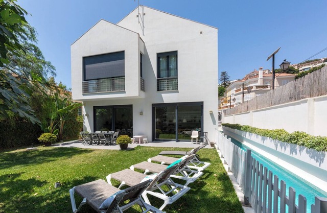 Buenaventura, charming villa close to the sea