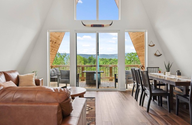 Buffalo Bluff | Western A-frame Cabin | Bluff Views!