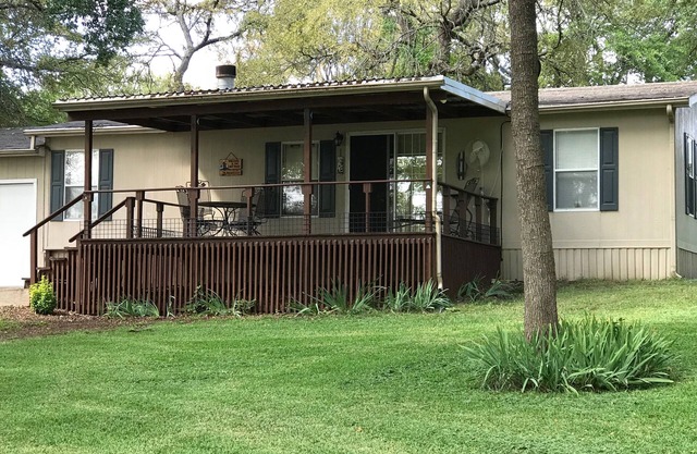 Buncombe Creek Retreat