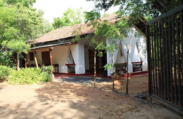 Bundala Nature Resort with Breakfast