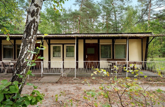 Bungalow '36a - Kimbucht' with Private Terrace and Shared Garden