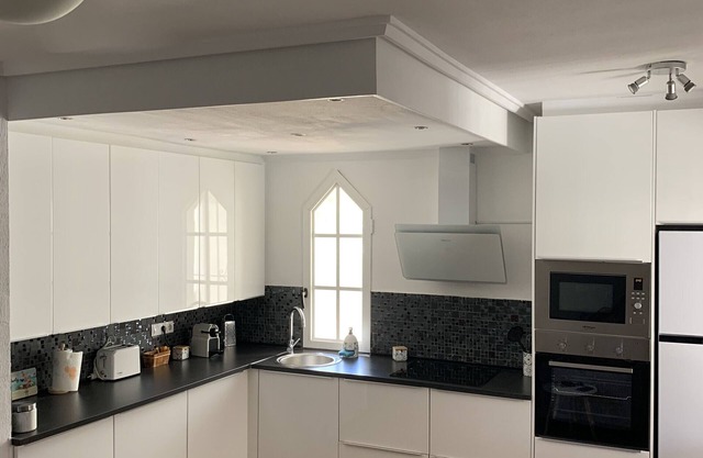 Bungalow 'Casa Juna' with Shared Pool, Wi-Fi and Air Conditioning