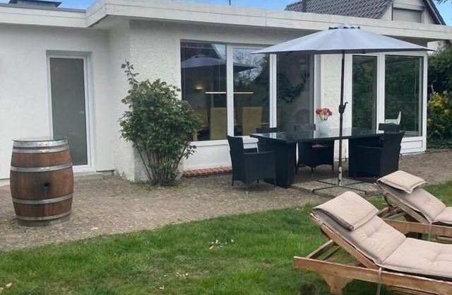 Bungalow for 7 guests with 85m² in Lensterstrand (54802)