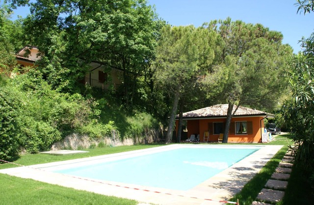 Bungalow in Garda near Lake Garda & Vineyards