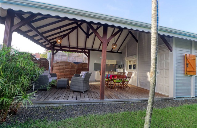 Bungalow with large terrace near the beach