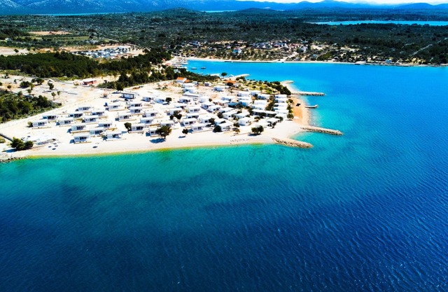 BUQEZ ECO RESORT - Villa 13 - Seafront