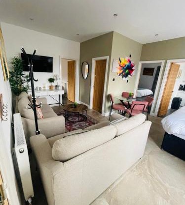 Burton Urban Apartment