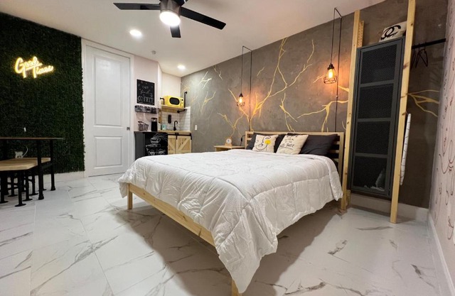 Busch Gardens Bliss Suite-2