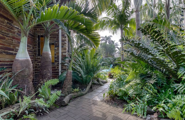 Buya Futhi Bed & Breakfast