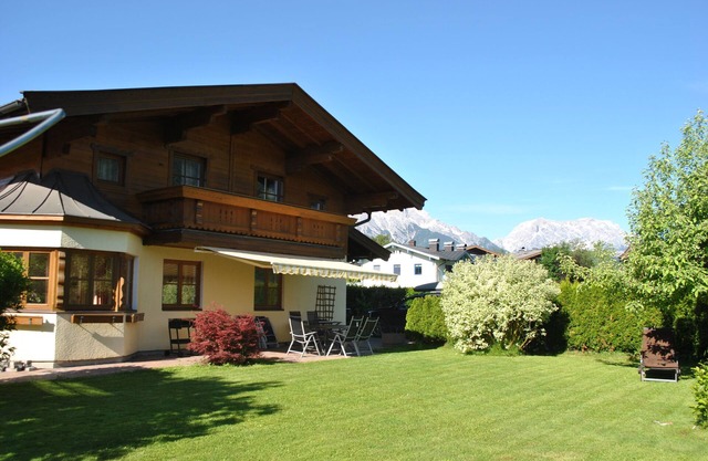 Country house, in the skiing and hiking area Zell am See