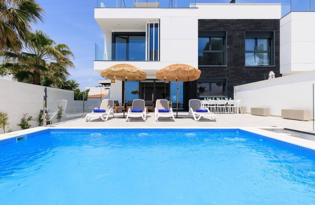 C409-209 VILLA PORTOFINO