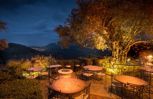 Ca's Xorc Luxury Retreat- Adults Only