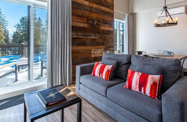 The Viking Resort & Marina is a resort located in the Laurentians region.