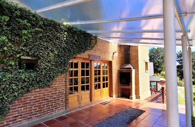 Cabaña Del Pinar. Monoambiente. Ideal Para Familia con Hijos Chicos