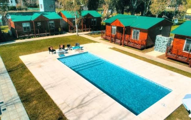 Cabañas, bungalows, casas, departamentos, a 41 km de la Capital Federal