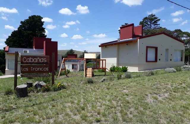 Cabañas Los Troncos