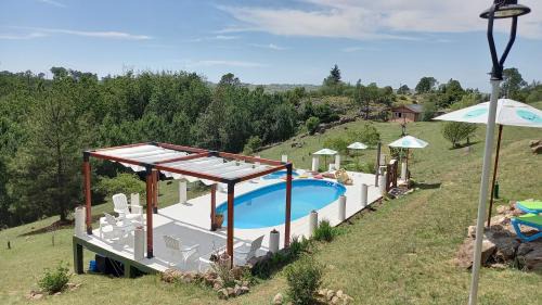 Cabañas & Suites "No es Fácil"