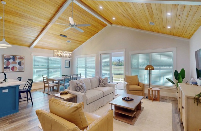 CABIN #1 AT SANCTUARY COVE
