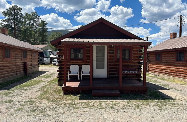 Cabin 7 - Grandview Cabins