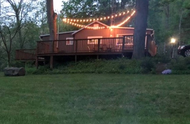Cabin at the river of the little owls! 2 bedroom cottage directly on the river.