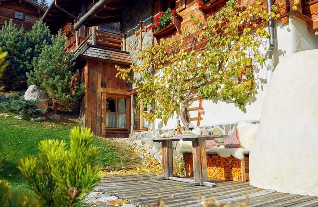 Cabin for 2-6 persons (2 bedrooms, 2 bathrooms, 3 WC) - Almdorf Flachau and Promi Alm