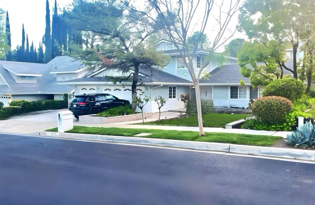 Calabasas CA 4-bedroom in peaceful Saratoga Ranch with private pool & jacuzzi