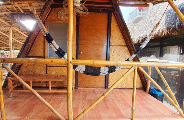 Calatagan's Bahay Kubo - with Beach Access