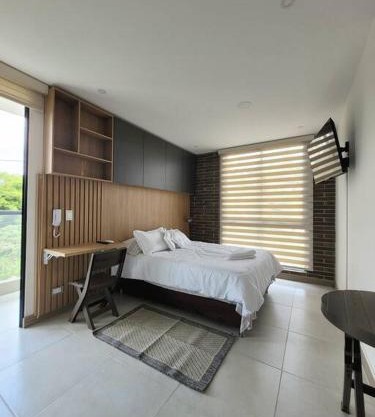 Cali piso 4-07 Pance Apartaestudio Luxury