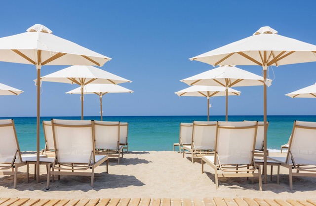 Calla Luxury Seafront Suites