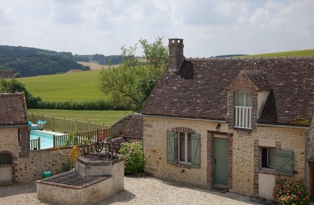 Calm and authenticity 1h30 south of Paris - Welcome to Calmerie! 3 *
