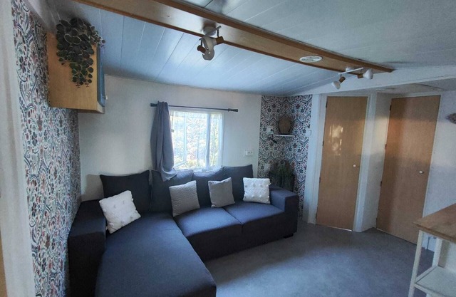 Calm & Cosy mobile home near lake and ocean