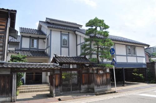 Camellia Inn Yukitsubaki