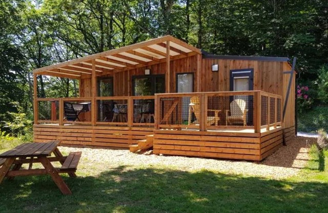 Camping 3 étoiles - Piscine - efcfia