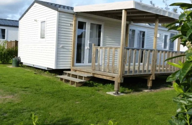 Camping 4 étoiles - Piscine - cca0chh
