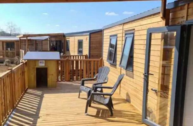 Camping 4 étoiles - Piscine - eed0eh