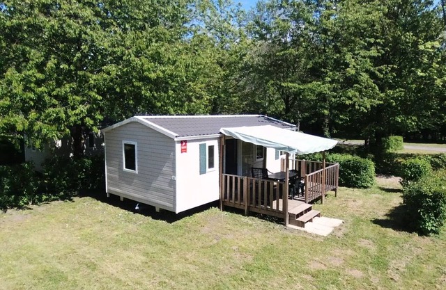 Camping du Lac de Carouge * - Mobile home 3 bedrooms & terrace 6 people